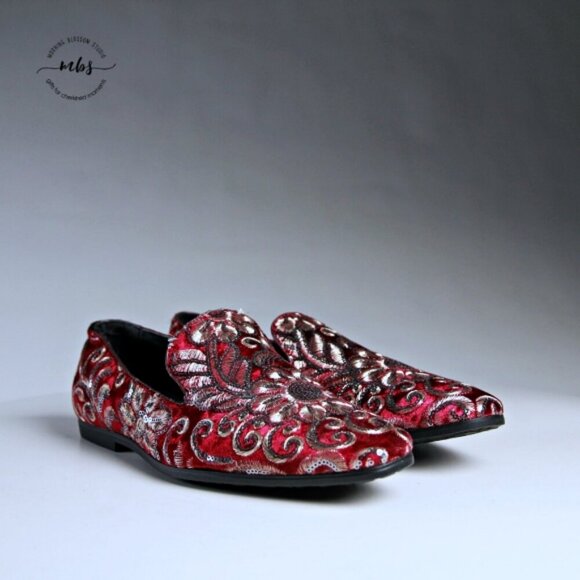 NWT Amali Fabian Embroidered Sequin Driving Loafers Red Rose Gold Men 8 - Picture 2 of 13